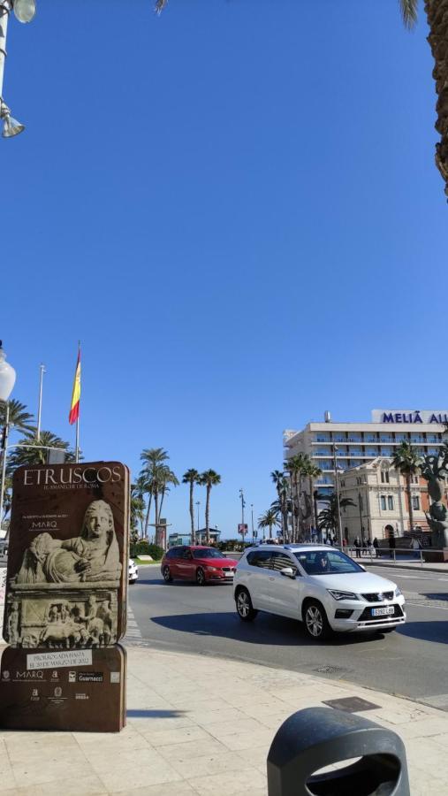 Hostal Milan Alicante Exteriér fotografie Avenida de España